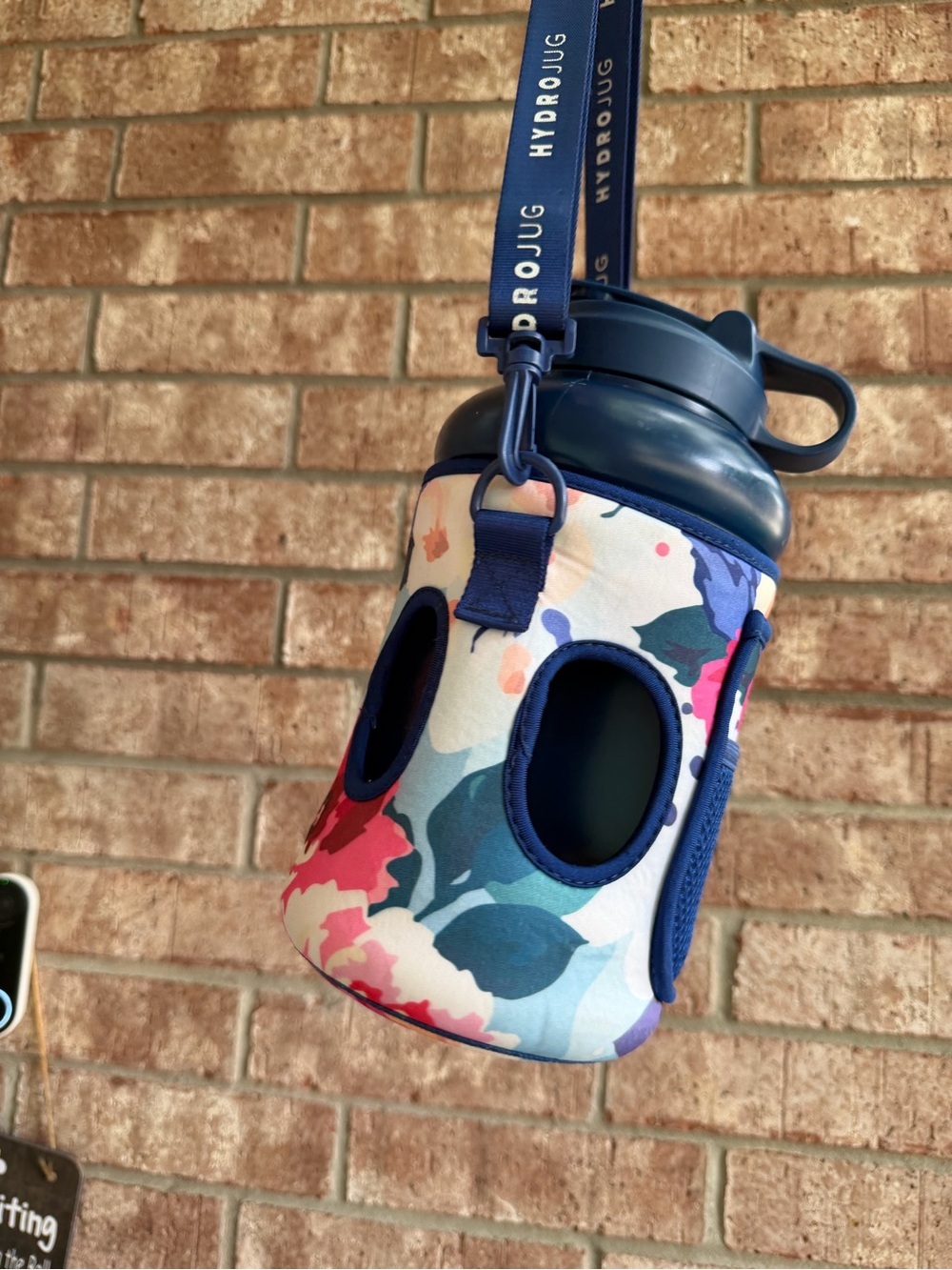 HydroJug Floral Sleeve in Pink and Blue - Picture 3 of 4